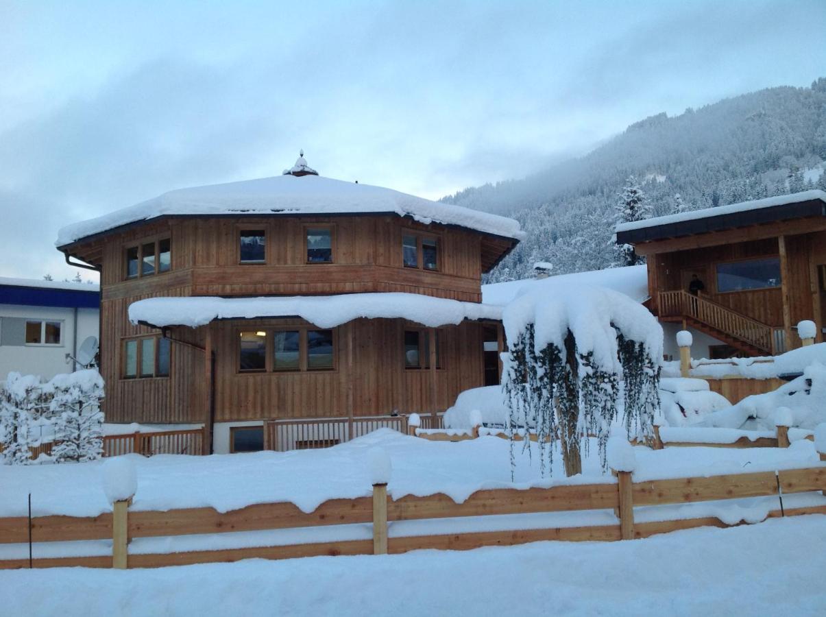 Ferienhaus Oktogon Itter Luaran gambar